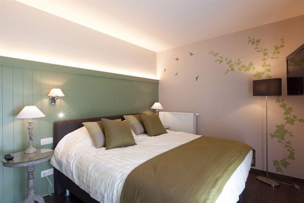 B&B Riche Terre Damme Bagian luar foto