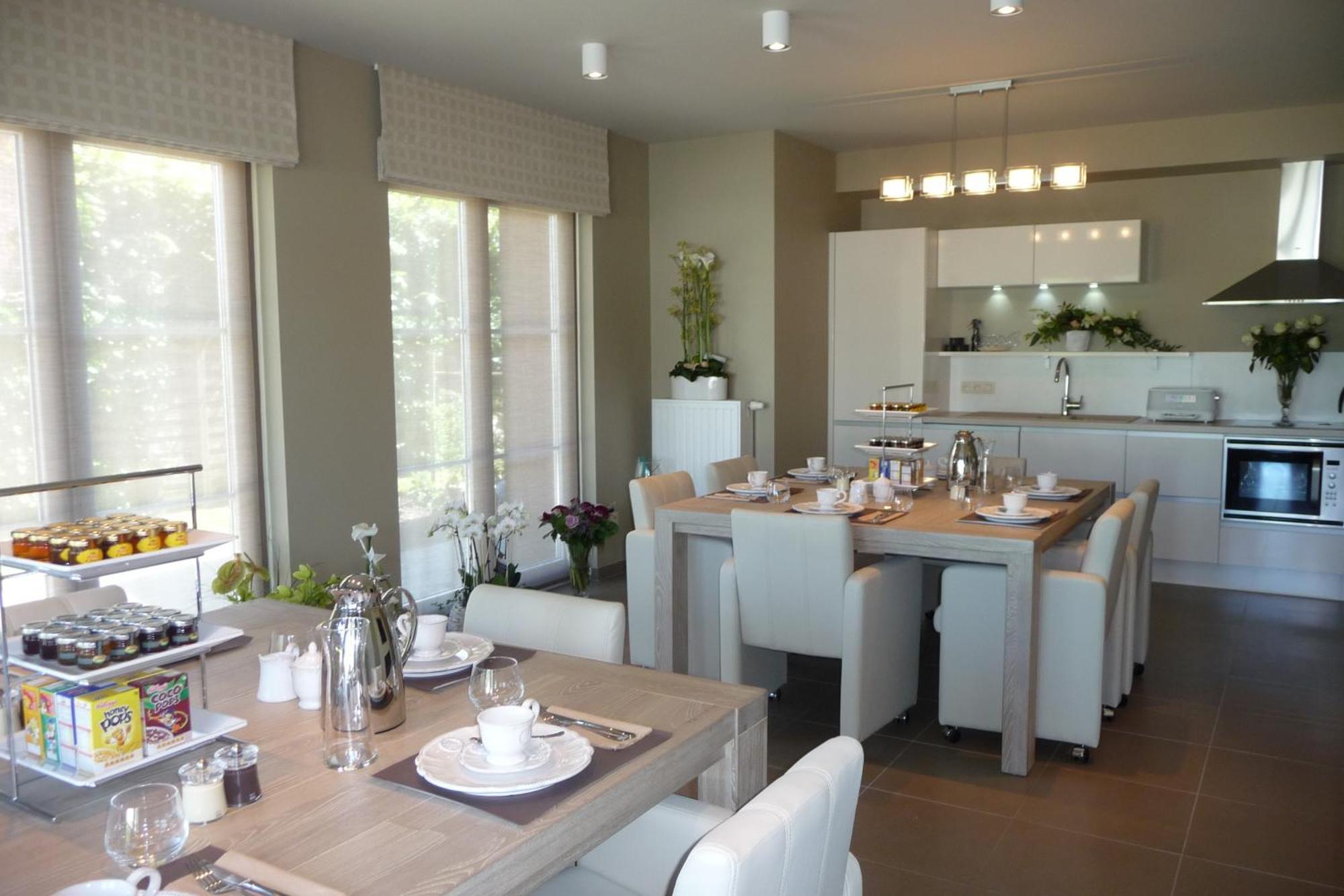 B&B Riche Terre Damme Bagian luar foto